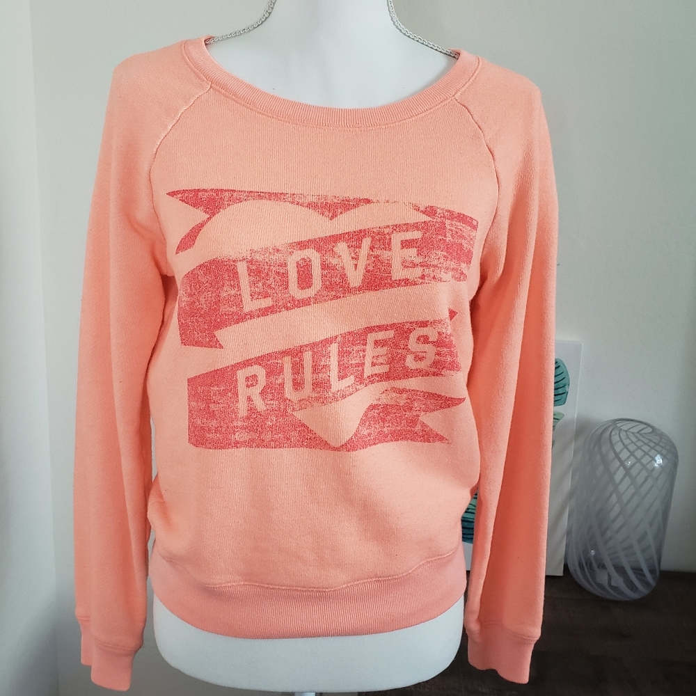🆑️3/$15 PINK Victoria's Secret Love Pink Logo Sweater Top SZ Small